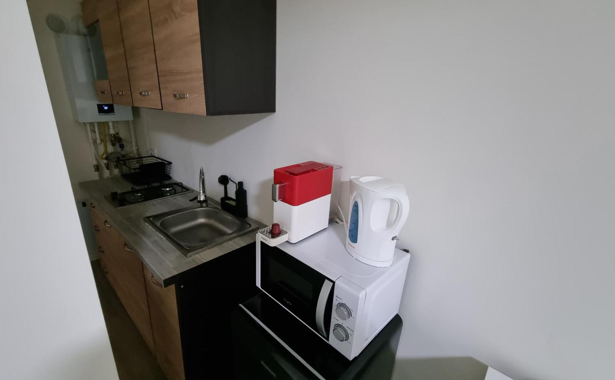 Apartament Cwa 1 Aeroport Otopeni Exteriér fotografie
